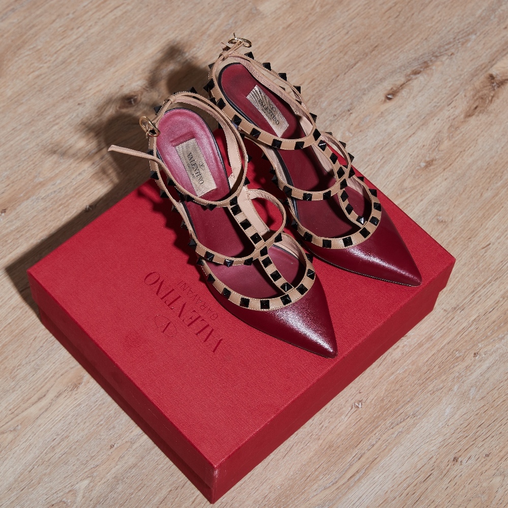 VALENTINO ROCKSTUD PUMP